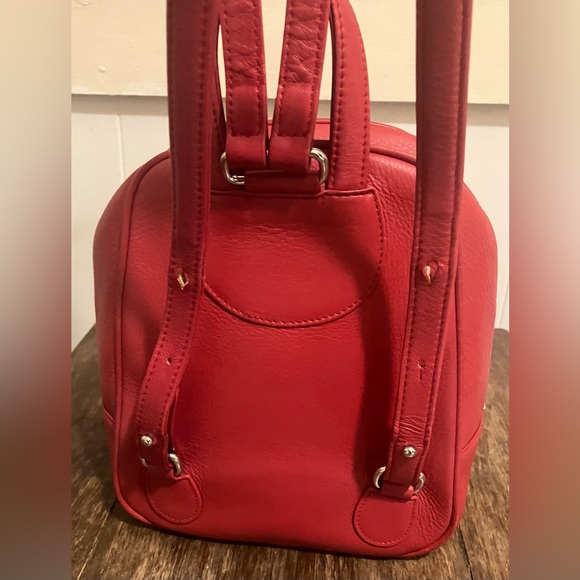 Authentic Christian Dior Vintage 30 Montaigne Red Leather backpack - Picture 5 of 9